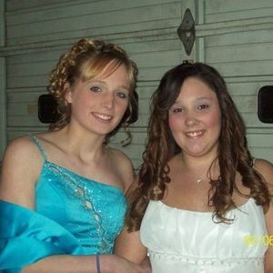 Meet your Posher, Angela